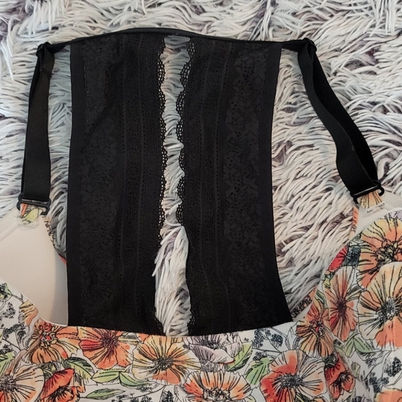 Cacique Floral T-Shirt Bra - Picture 4 of 9